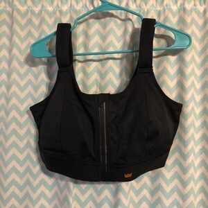 Shefit 3Luxe black adjustable sports bra